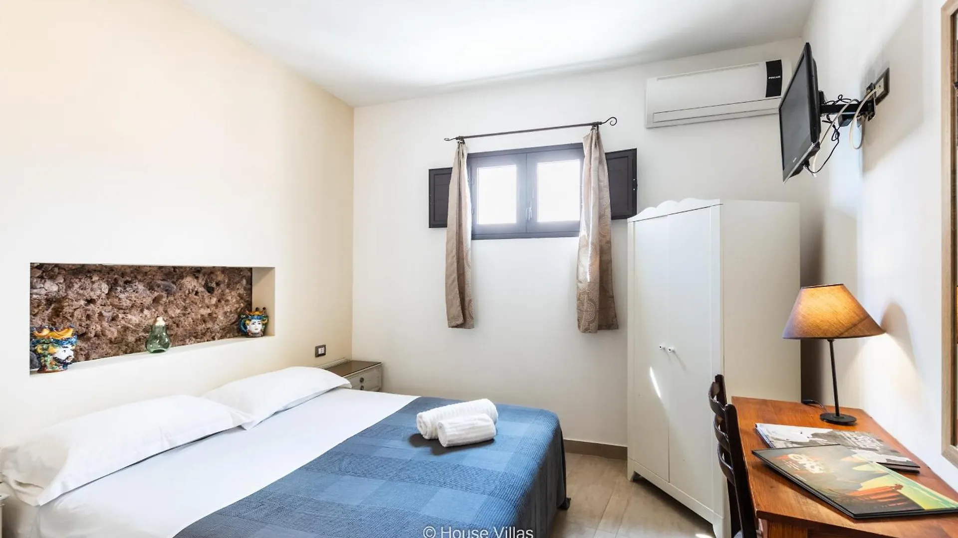 House&Villas - Golden Stone Noto Italy