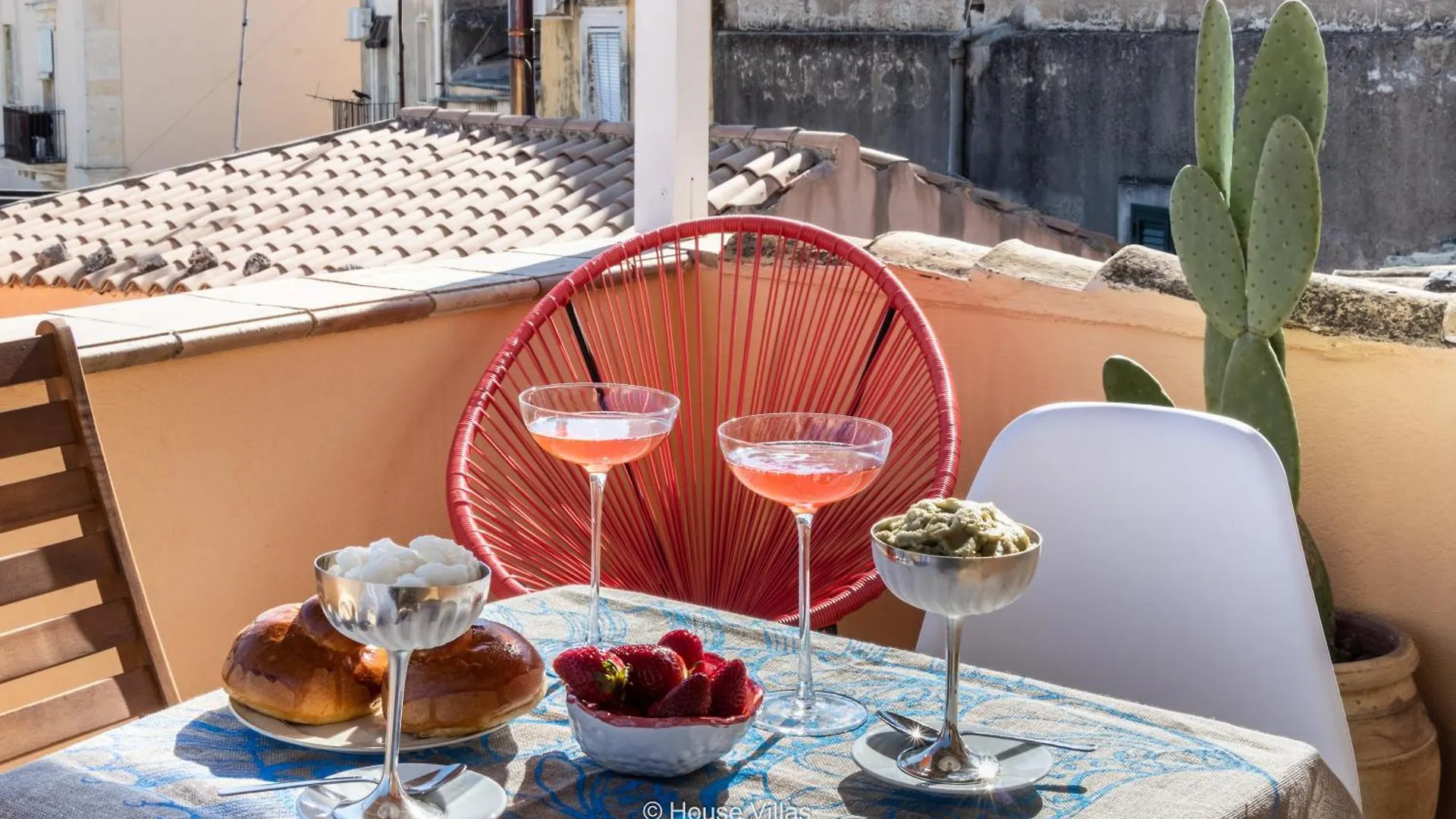 House&Villas - Golden Stone Noto 0*,