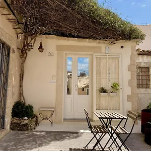 Apartment Casi, Noto